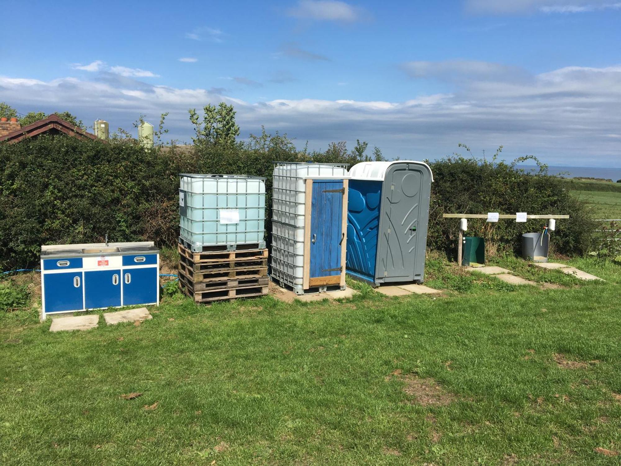 Hotel Carreg Y Gwynt Campsite - Touring And Tent Pitches Llanarth  Exterior foto